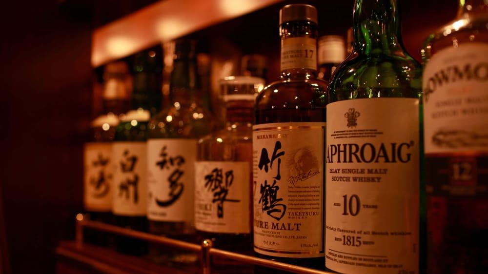 Bar 66