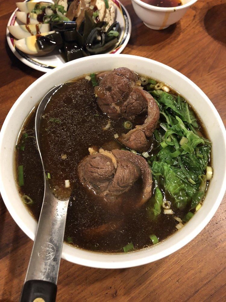 周胖子餃子館