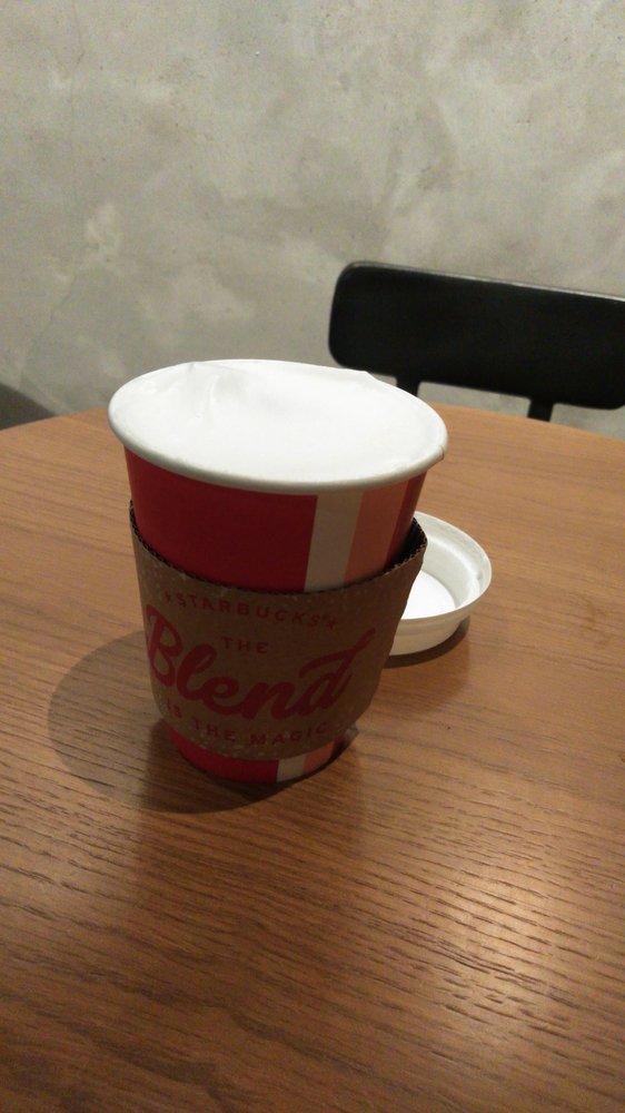 スターバックス 京橋エドグラン