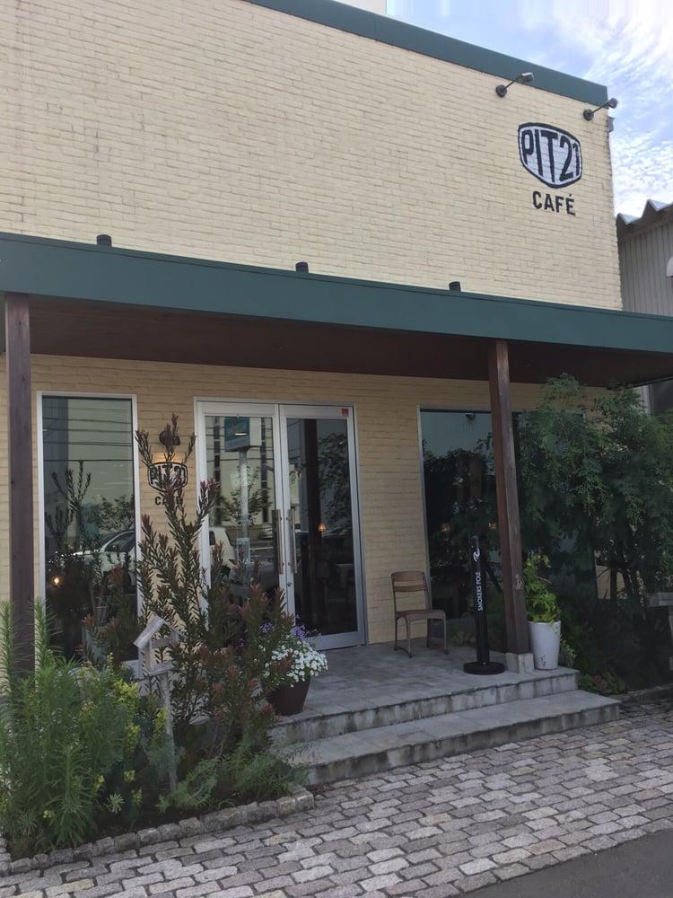 ピット21カフェ