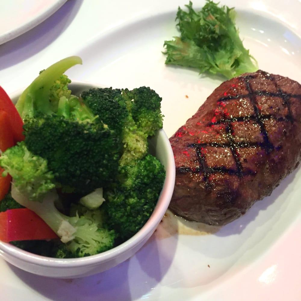 澳美客牛排館