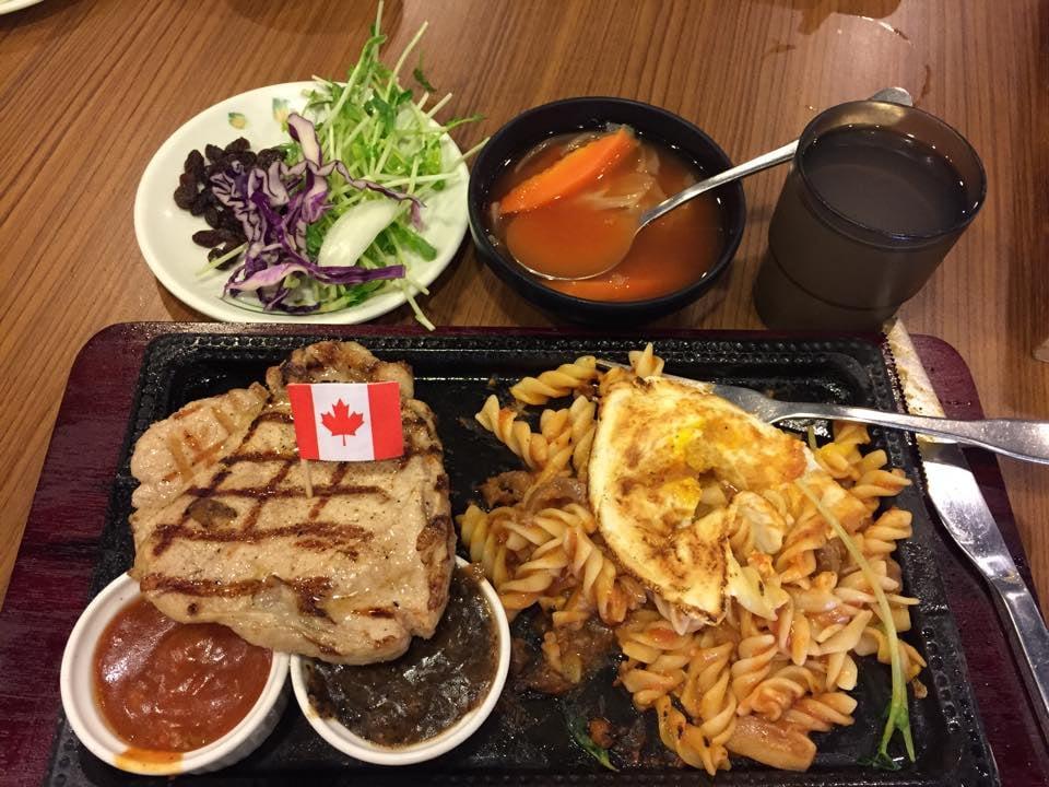 牛仔部落火烤厚切牛排