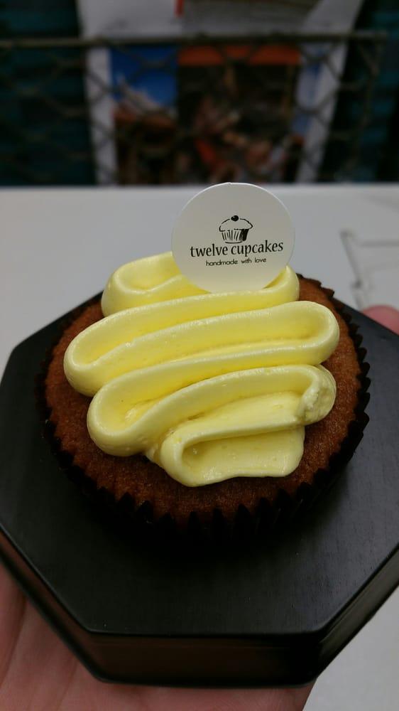 twelve cupcakes