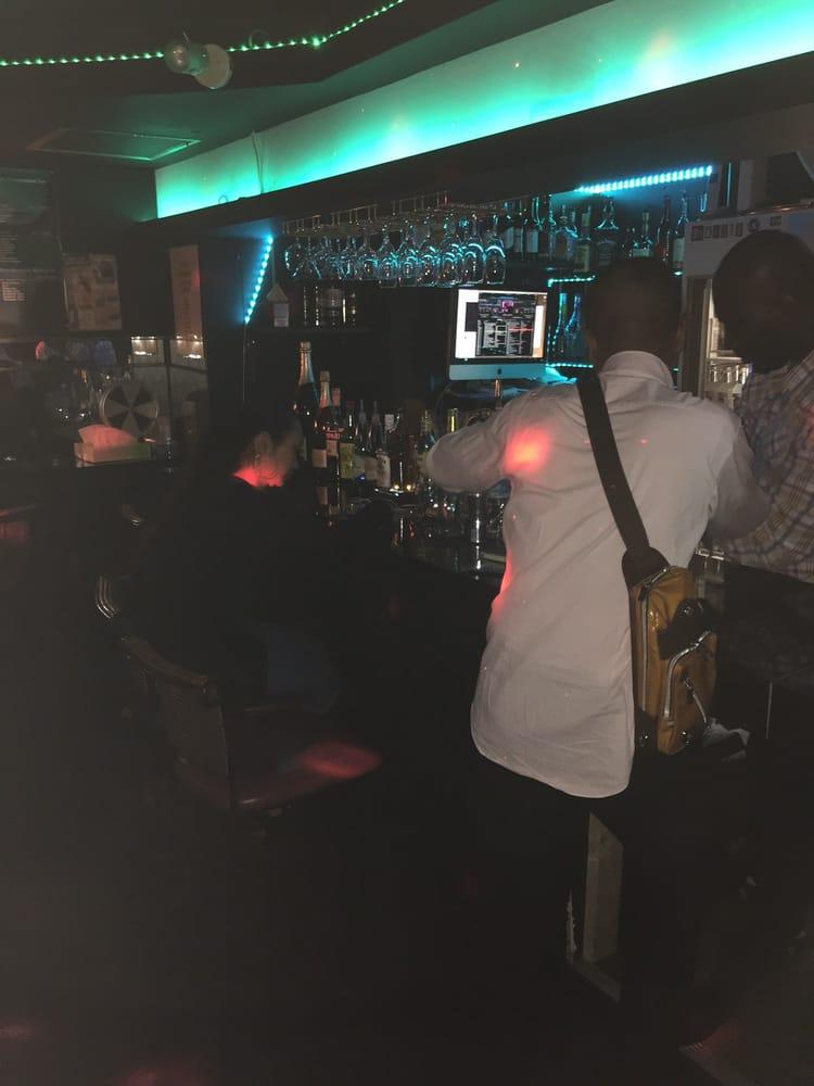 Max International Bar