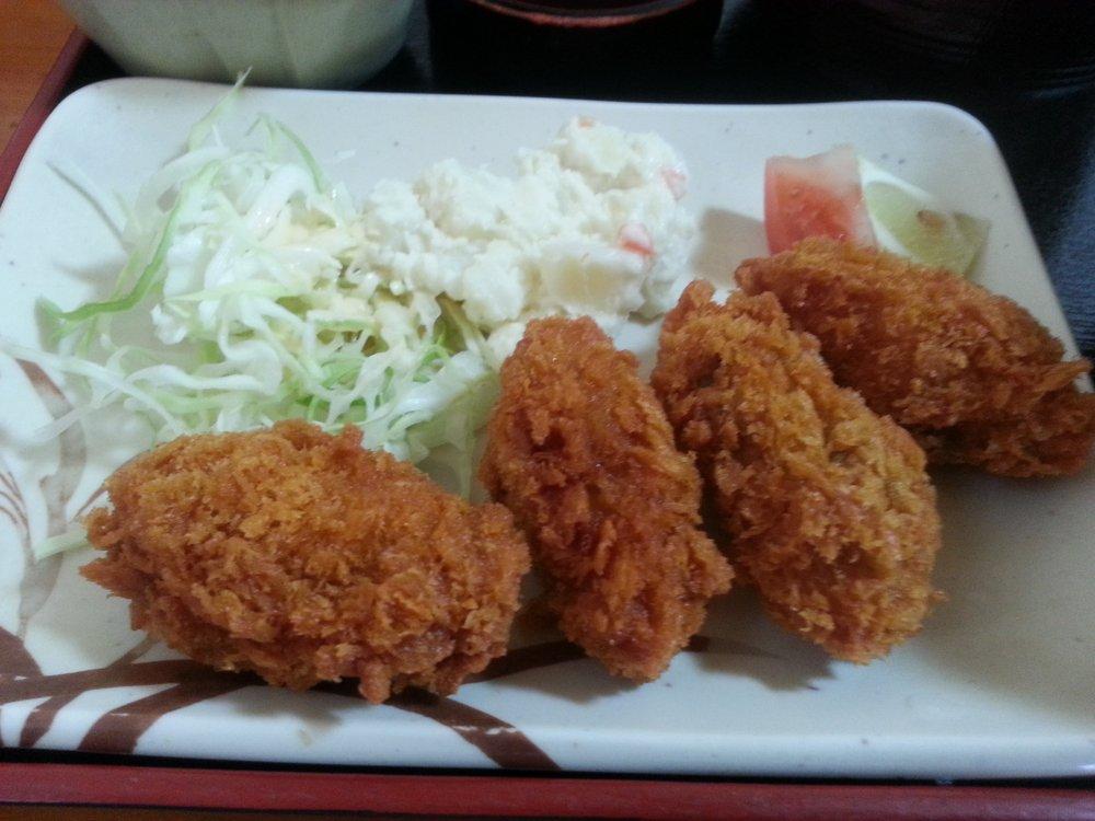 手打うどんとも