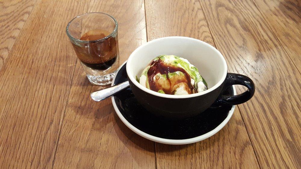 Streamer Espresso Vida Omotesando