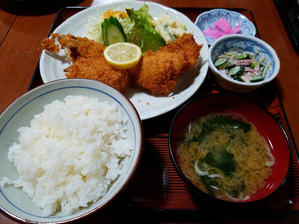栄食堂
