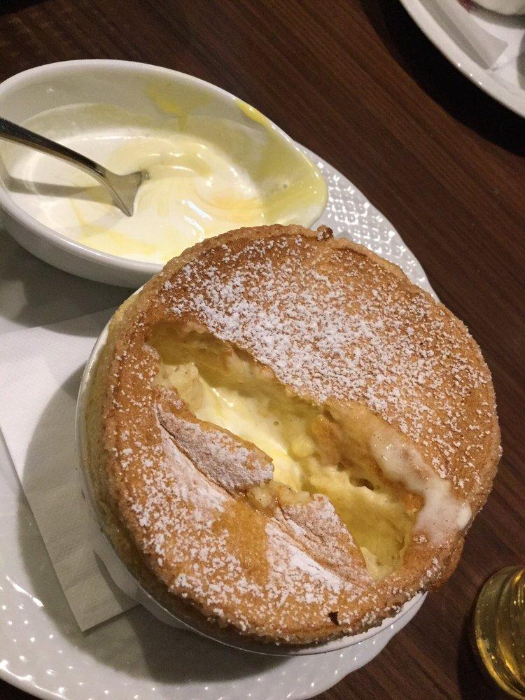 星野珈琲店アミュプラザ小倉店