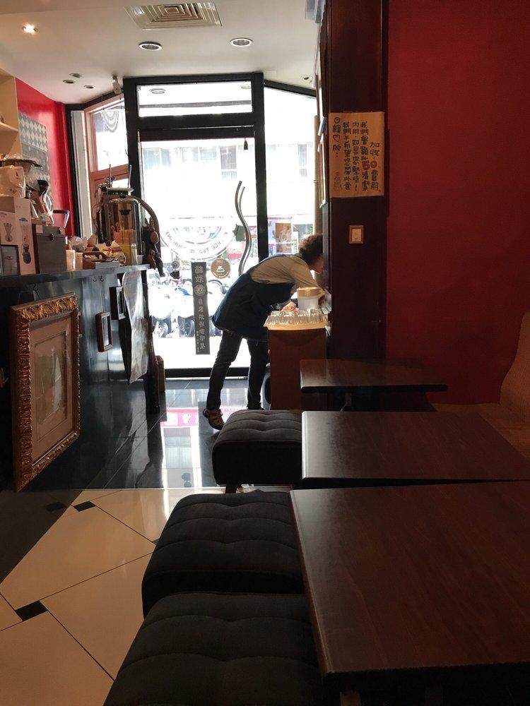 貓妝洋食風尚館