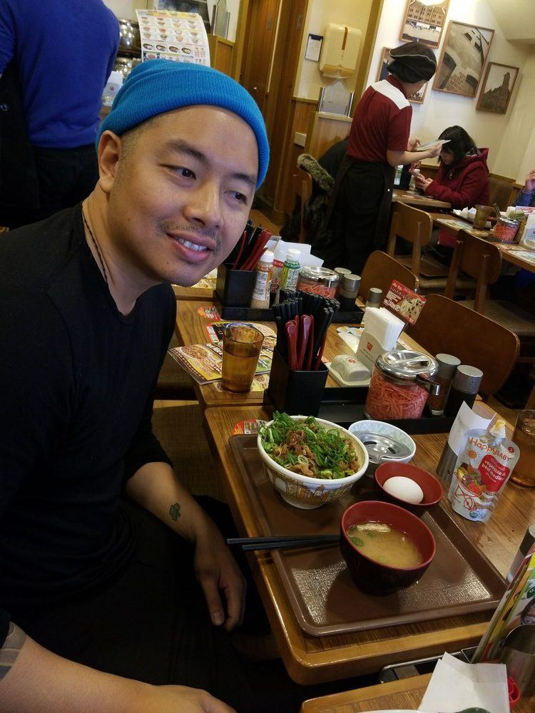 すき家 新宿一丁目店