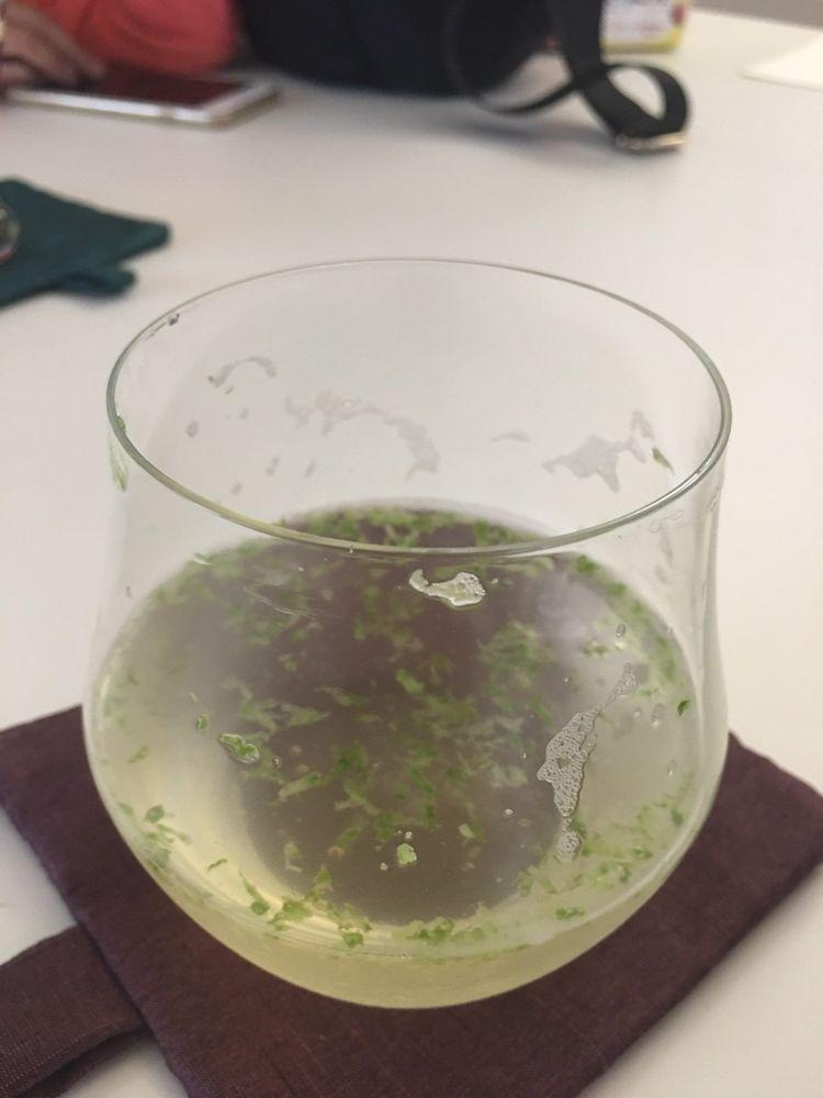 靠近点