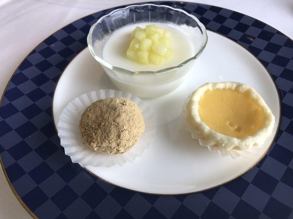 タイカン　エン