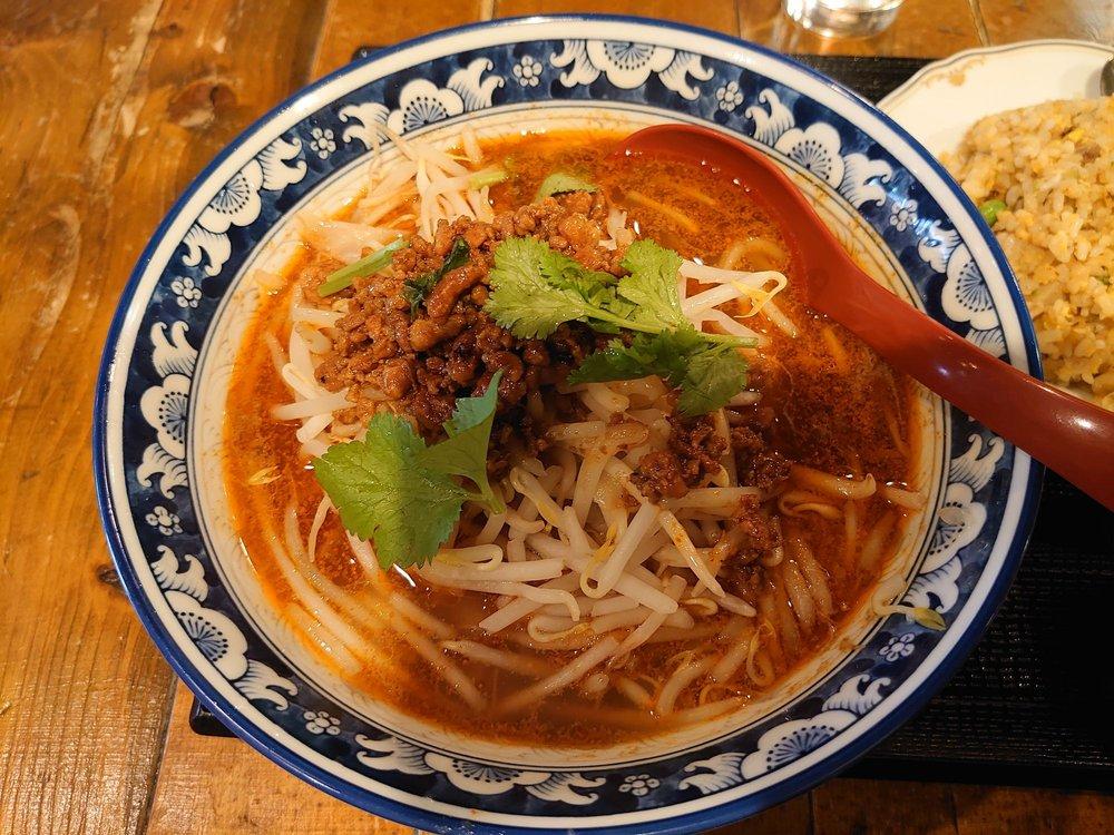 中華キッチン 登龍閣