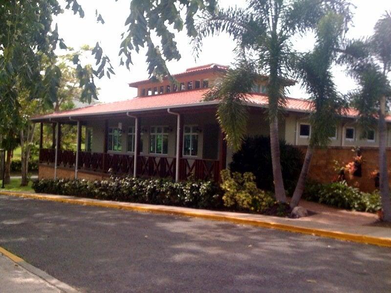 Coamo Springs Bar & Restaurant