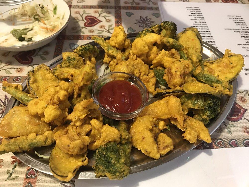 Ruchhi Indian Restaurant & Asian Ghar