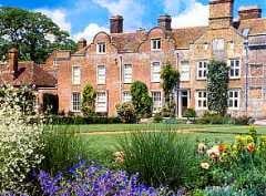 the jacobean barn