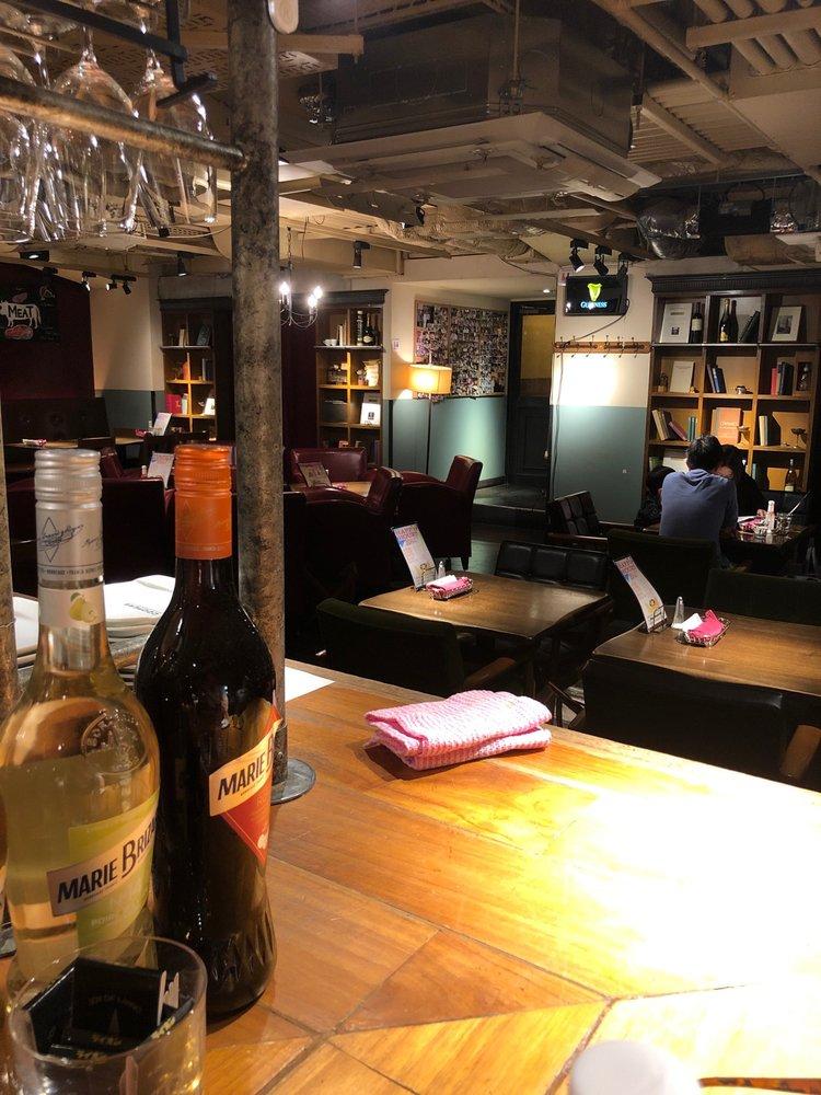 Ｃｏｏｐｅｒｓ丸の内二丁目店