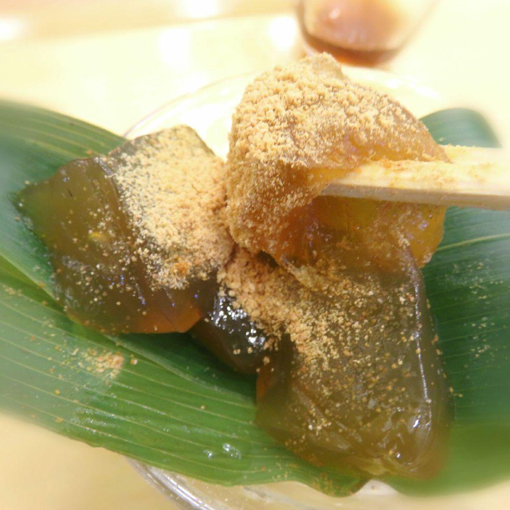 両口屋是清栄店