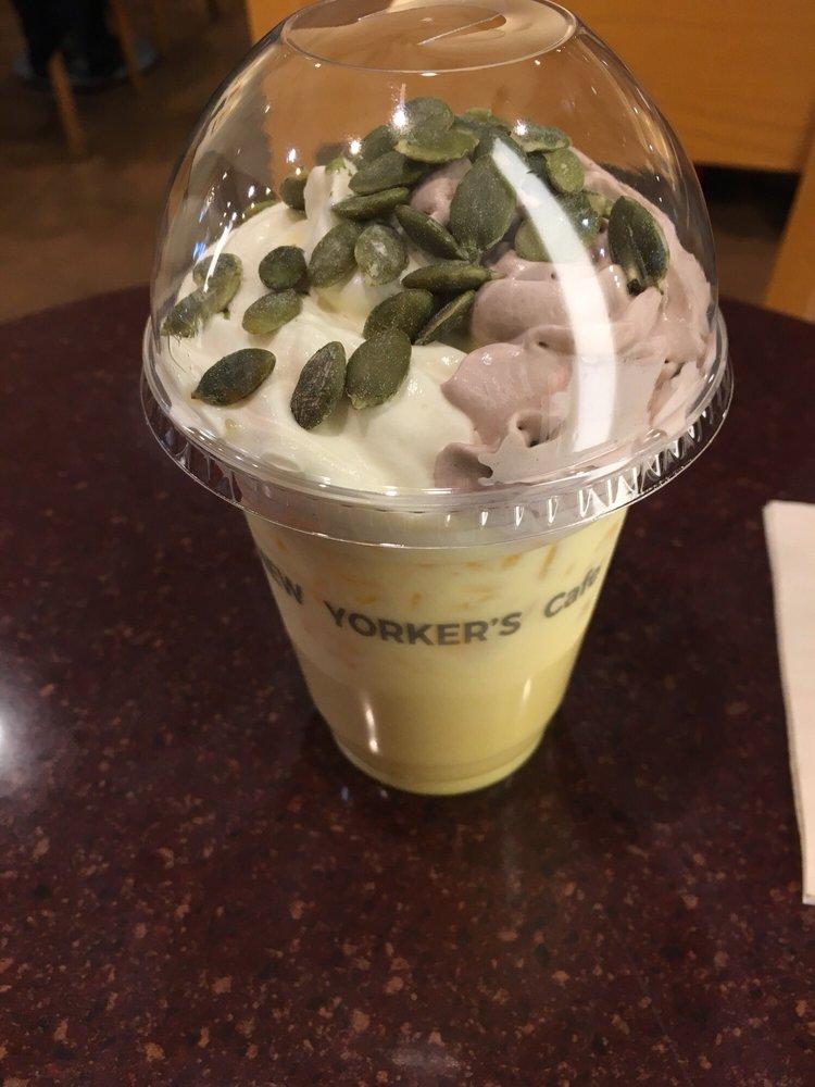 ニューヨーカーズカフェ調布店