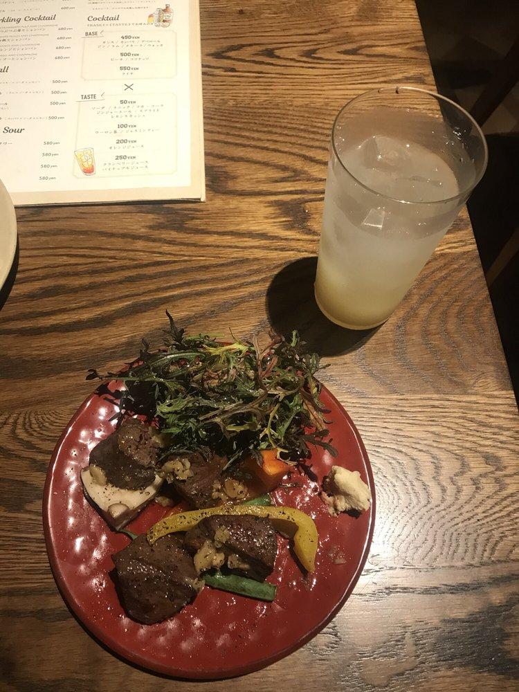ミートアンドベーカリーバンボ