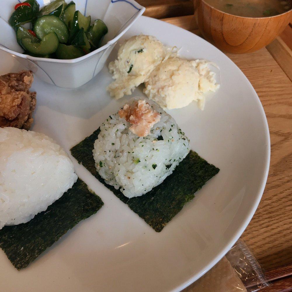 オニギリー カフェ