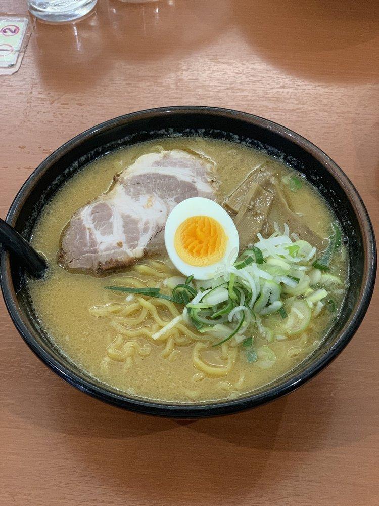 ラーメン専門三代目月見軒