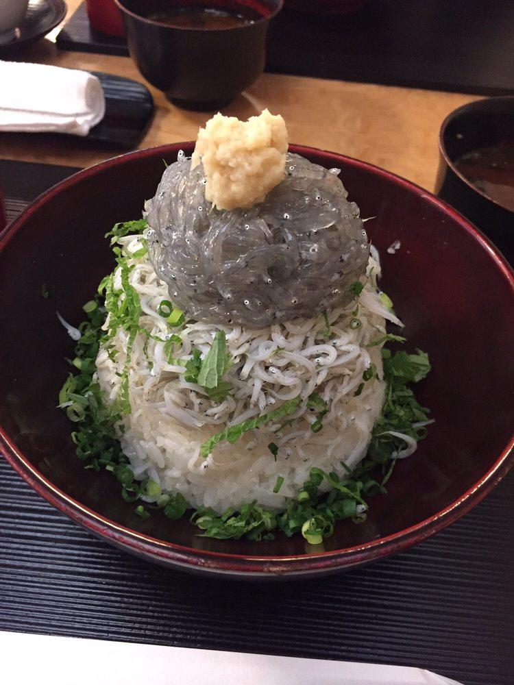 鎌倉　秋本