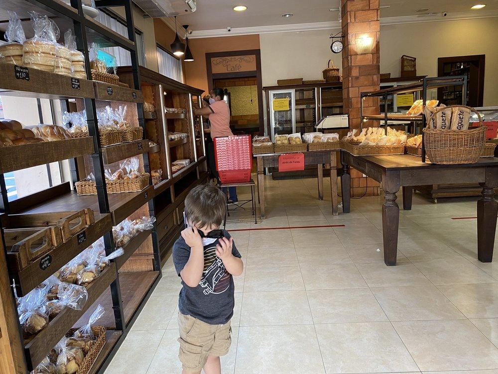 Família Lorenzi Pães Artesanais