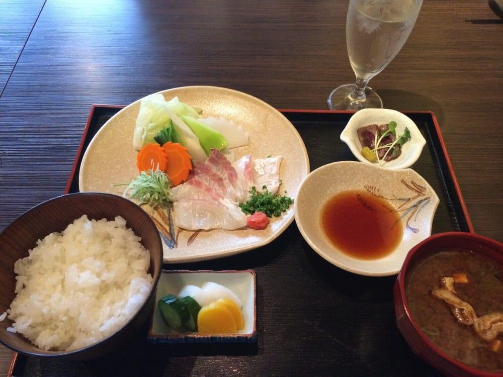 吟魚