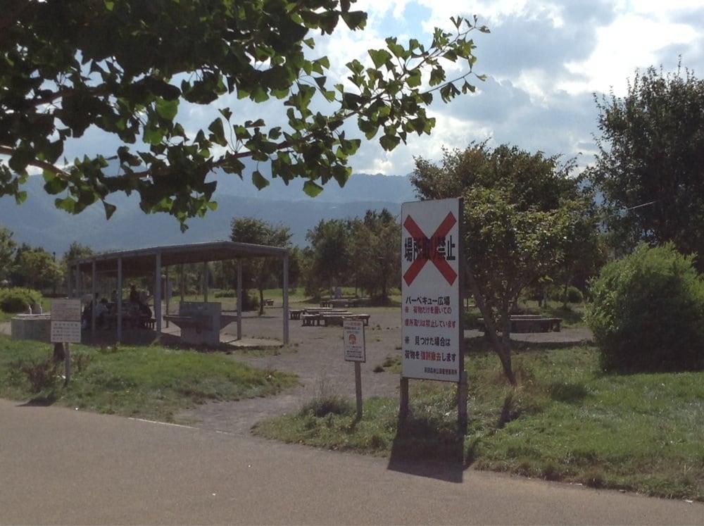 前田森林公園　バーベキュー広場