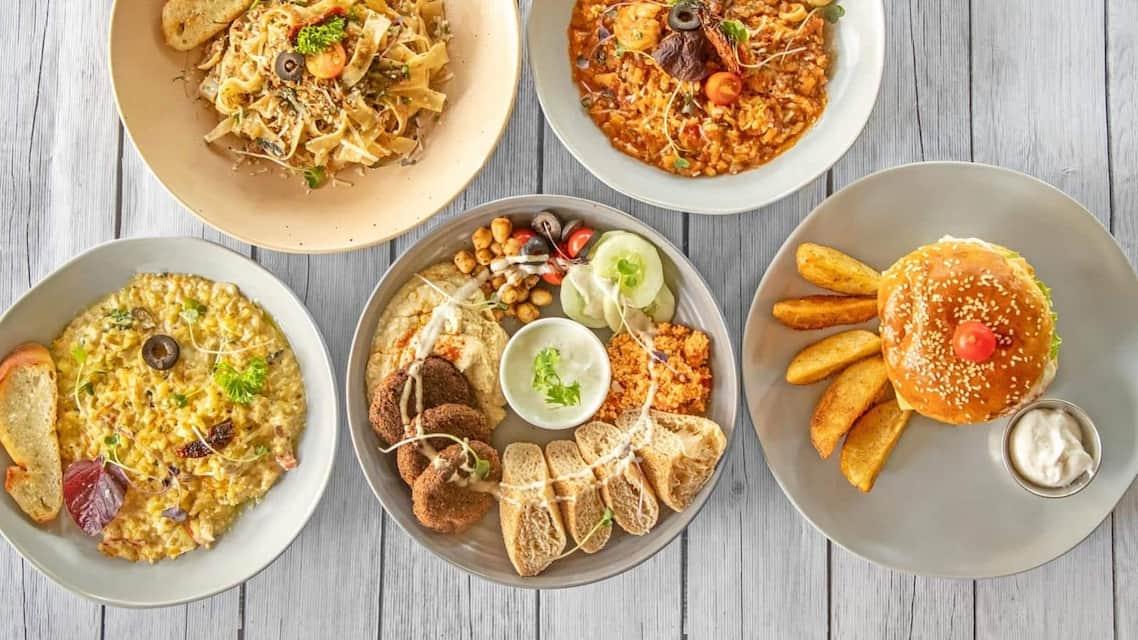 Hideaway Café and Bar