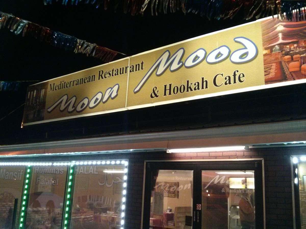 Moon Mood Restaurant and Hookah Cafe