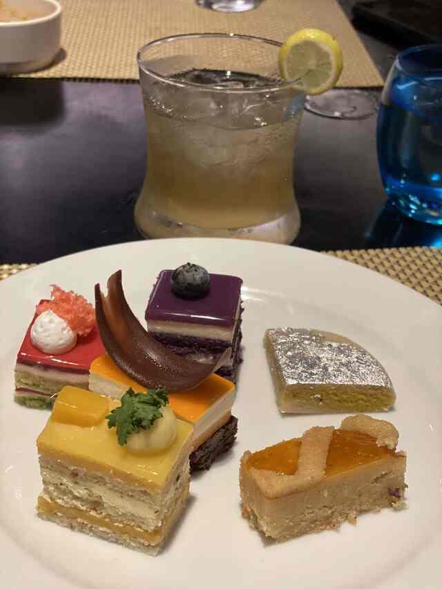 Mosaic By Crowne Plaza Kochi