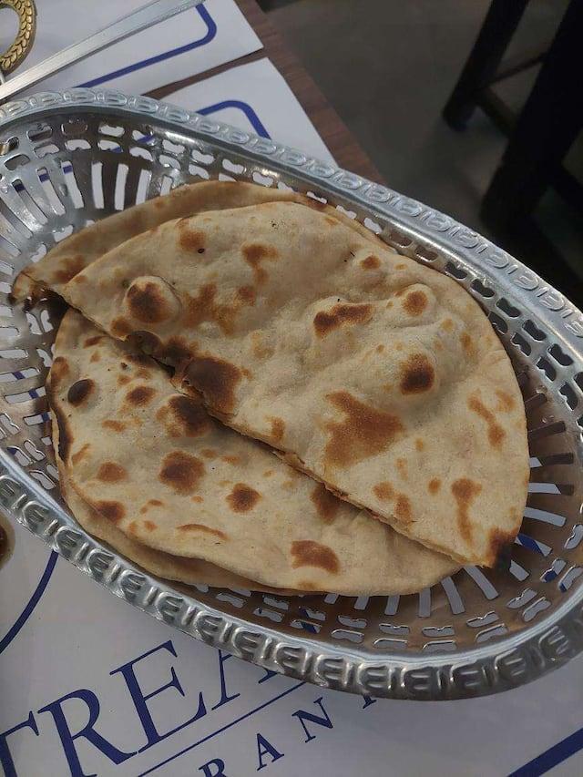 Royal Treat Family Restaurant