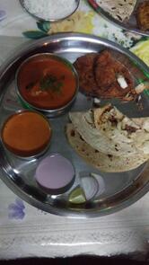 Vaishnavi Home Stay & Restaurant