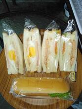 DEE CAFE.(สนามไดร์ฟกอล์ฟเขาใหญ่ไดร์ฟวิ่งเร้นจ์)​