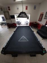 Quinzinho's Snooker Bar