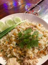 คุ้มสกุล พลาซ่า