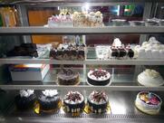 Model Coffee Corner cakes &confectionery