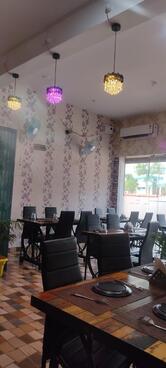 INDIAN KITCHEN & SWEETS