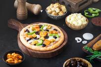 La Milano Pizzeria - Best Pizza in Bodakdev , Ahmedabad