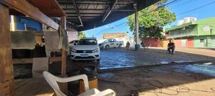 lava jato 2 Amigos lounge bar.