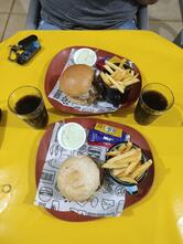 Tapera Véia hamburgueria