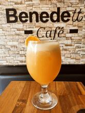 Benedetto Lanches-Porções-Sucos