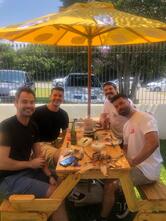 Carnes Assadas em Curitiba (Cupim, Costela Bovina, Costela Suína, Frango, Linguiça, Fraldinha) - Buenas Assados