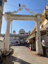 Lake View Cafe & Restaurant