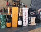 VILLETTA PRIVE DRINK & FOOD