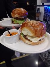 BR12 Hamburgueria & Petiscaria