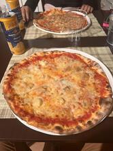 Pizza in Piazza