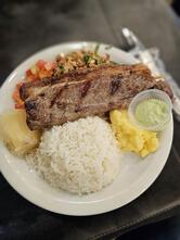 Espetinho do Vinícius - Canaã